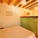 מלון Sotto La Palma 2*